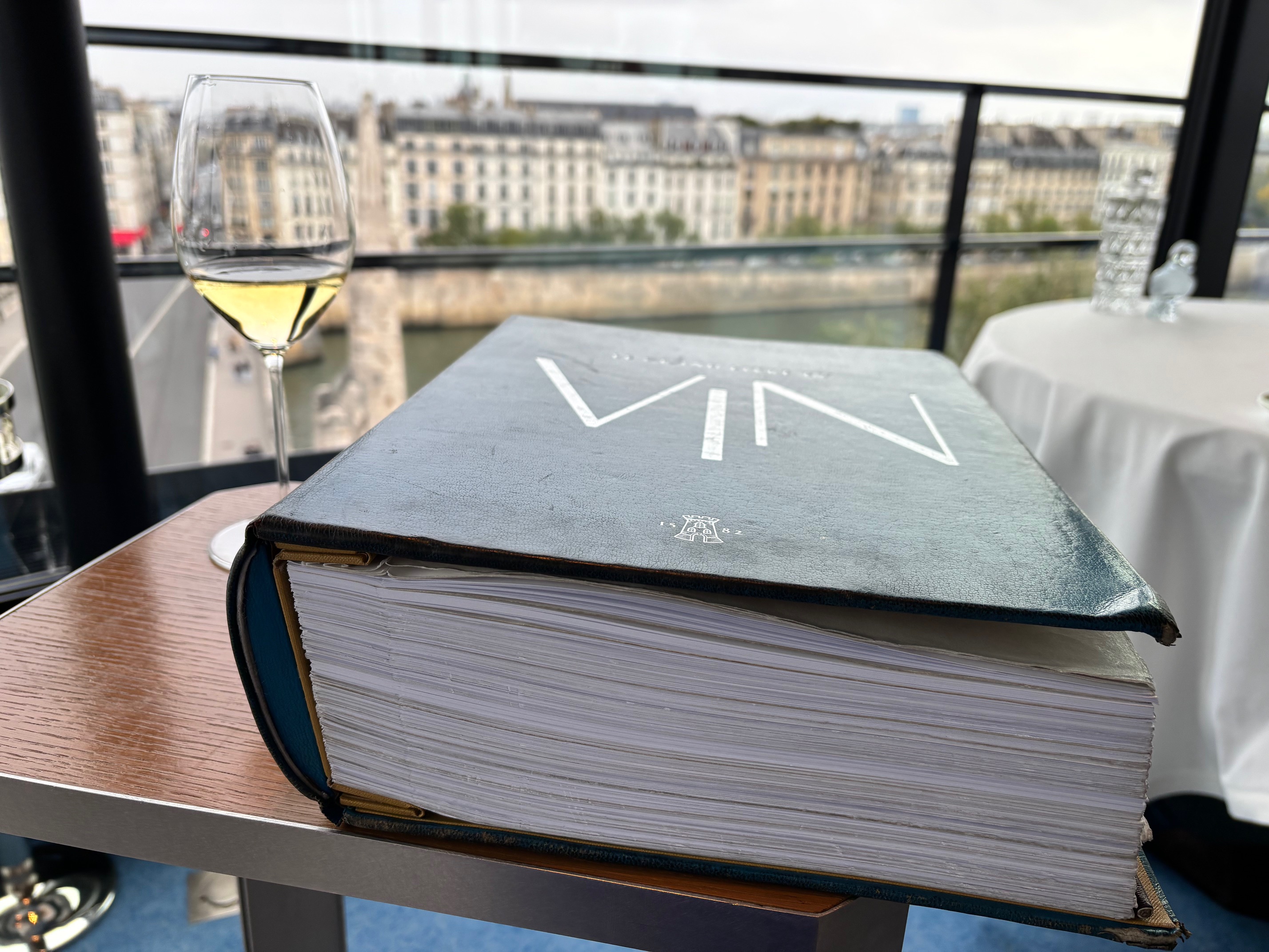 巴黎的一天| Jancis Robinson