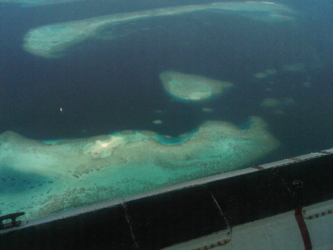 Maldives_atoll