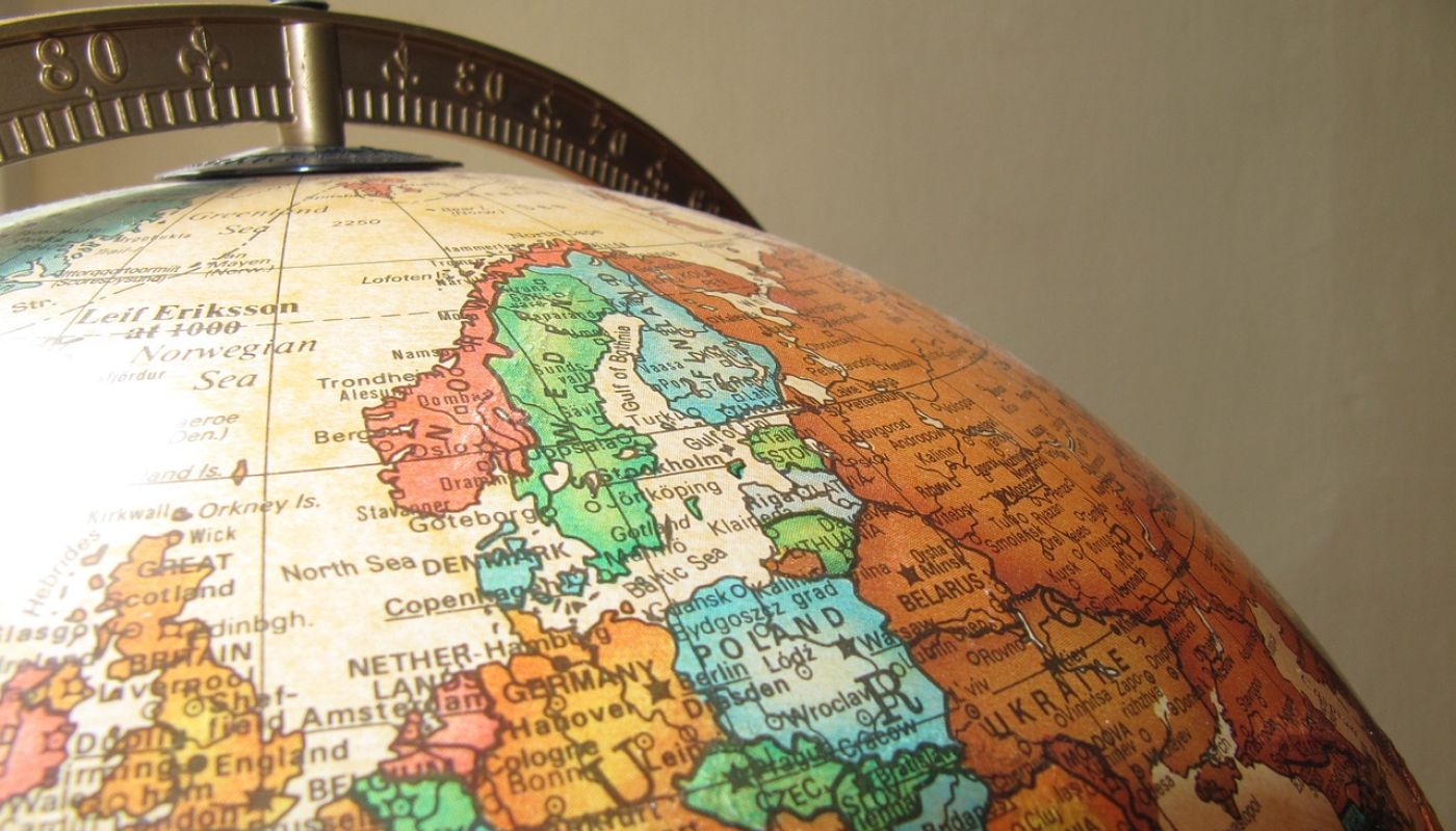 Globe