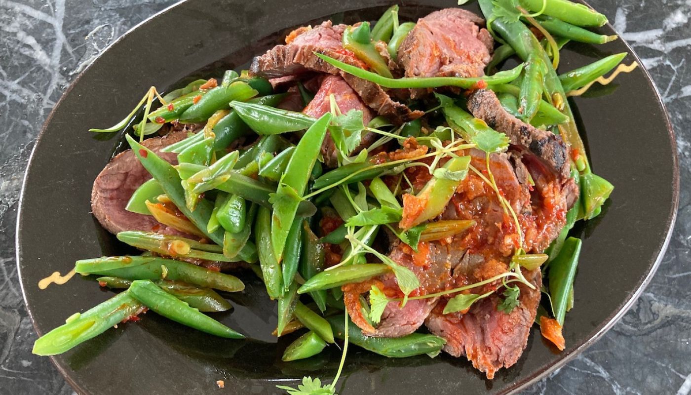 Mange on the Move beef salad