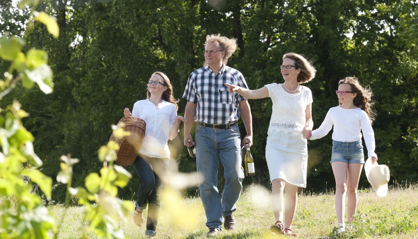 Ch Feely - the Feely family (photo by Clindoeil Studio)