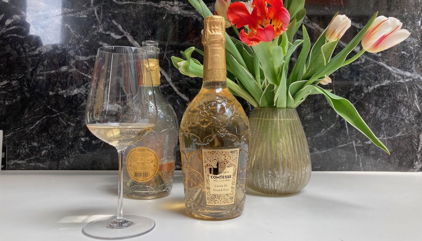Bottles of Comtesse de Cérhès champagne