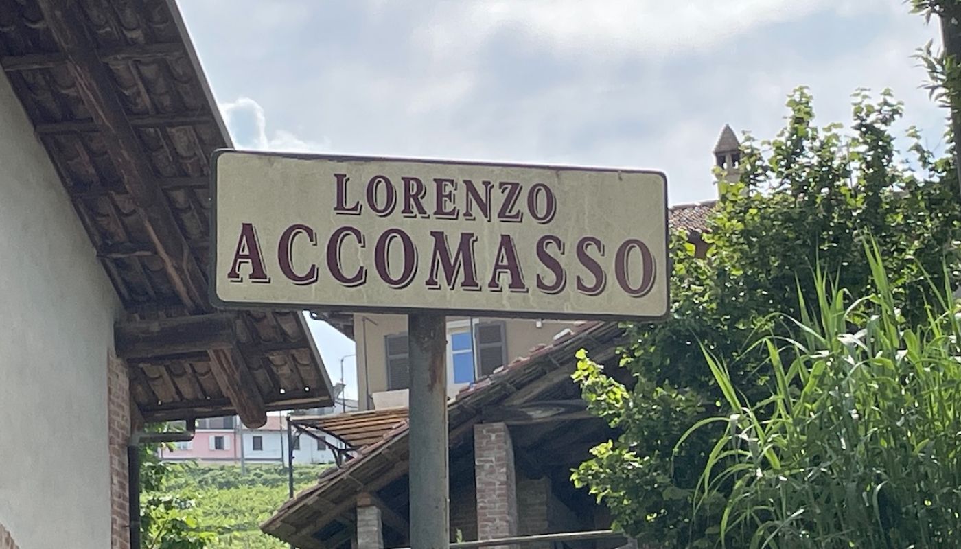 Accomasso sign