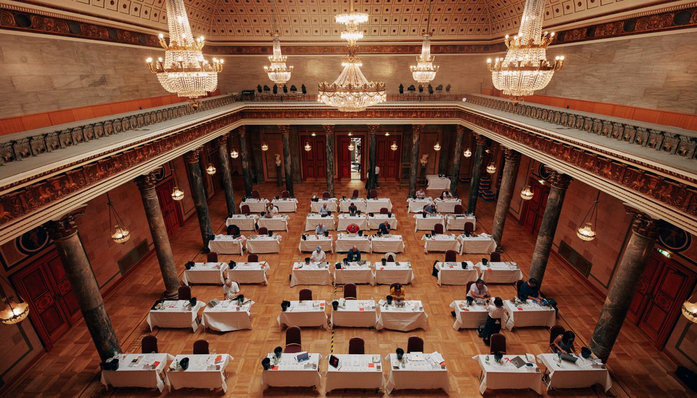 Red Room at Wiesbaden copyright VDP/Peter Bender