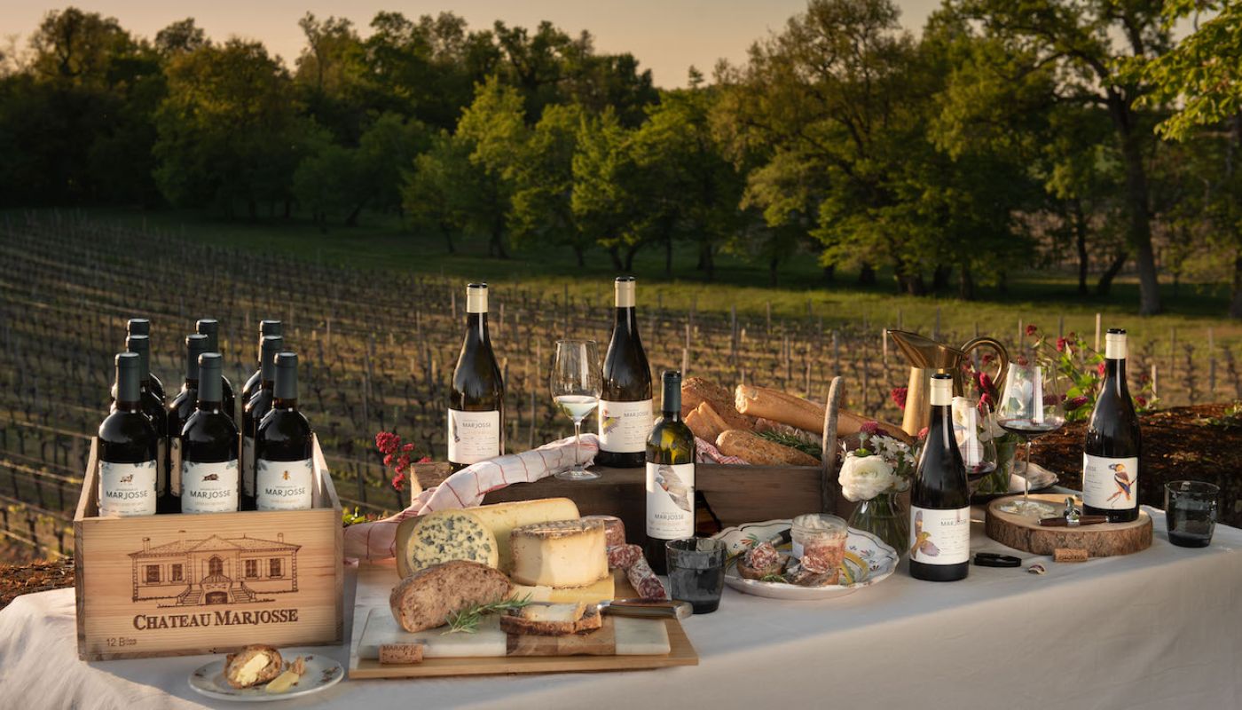 Anthologie de Marjosse range at sunset
