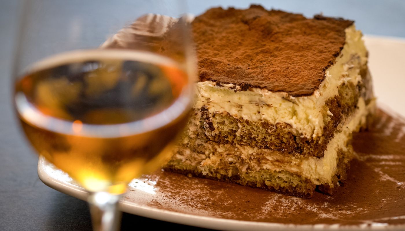 gettyimages-1177966712-sweet-wine-tiramisu