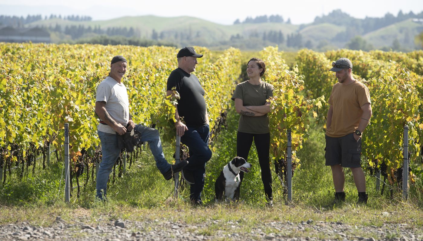 Smith & Sheth Omahu vineyard team 2023