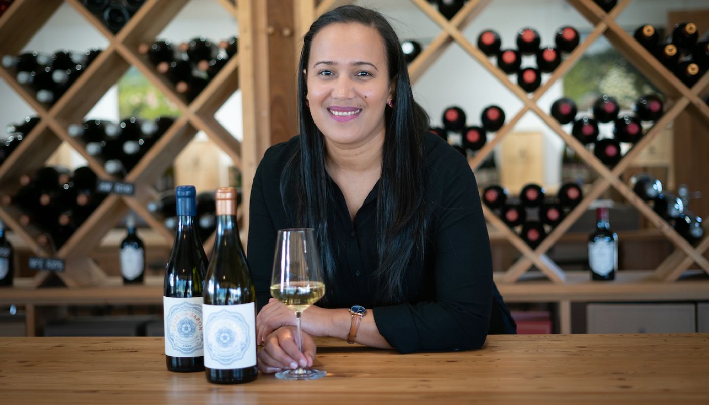 Natasha Williams with Lelie van Saron bottles