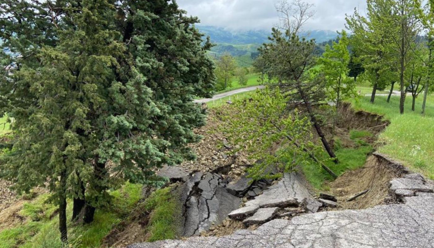 A road in Romagna ruined by a landslide