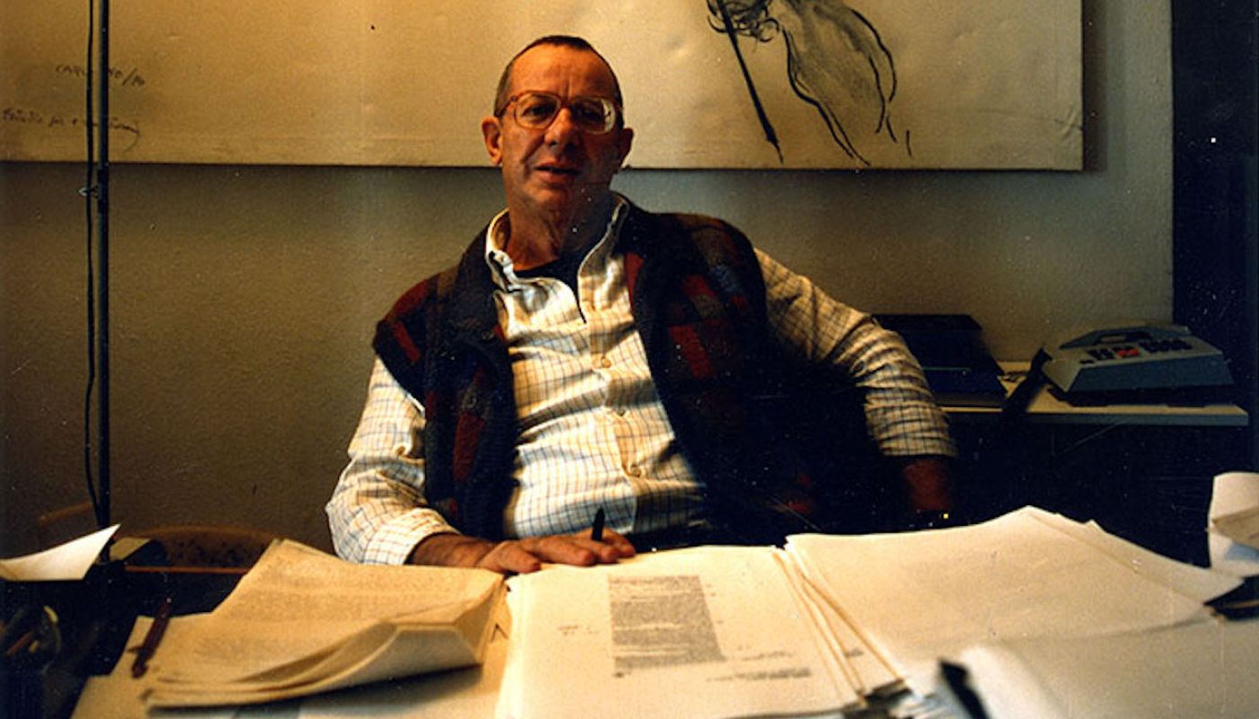 Veronelli in his office