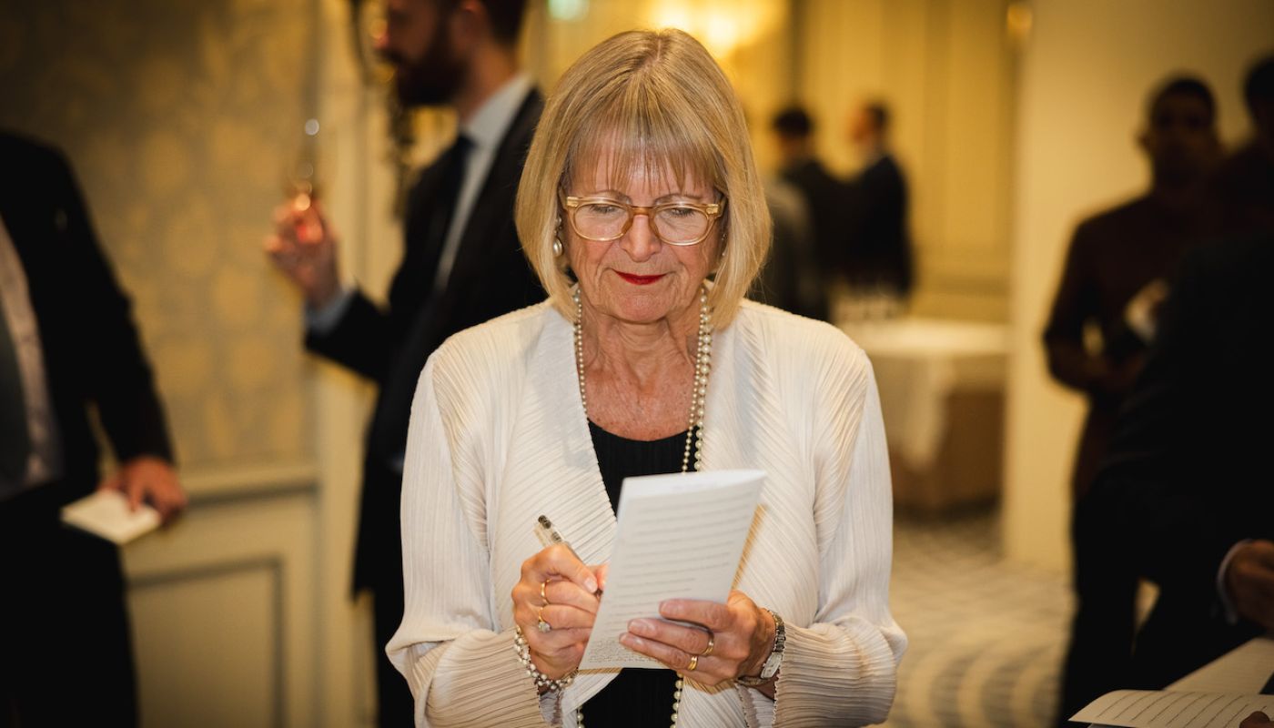 JR taking notes at 2009 Bdx dinner at The Savoy