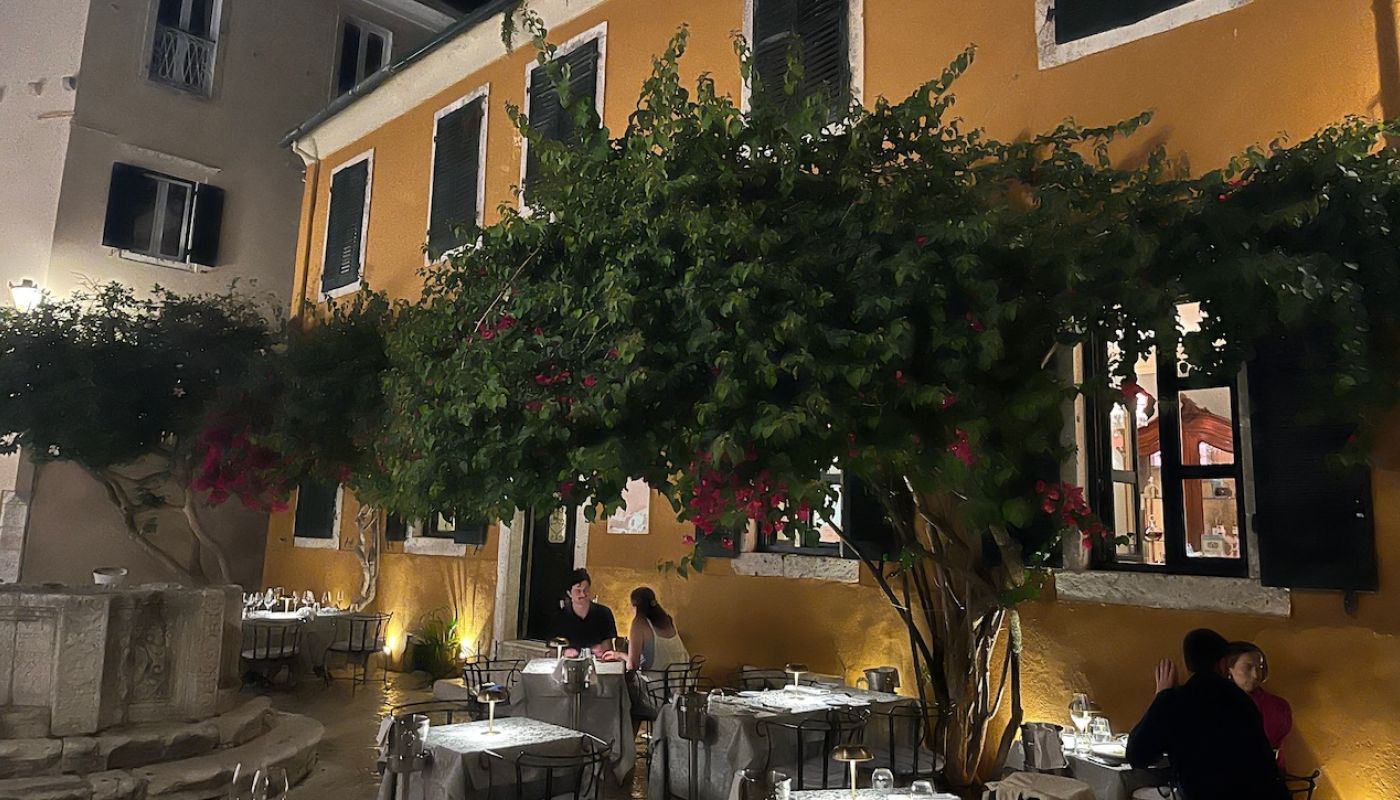The Venetian Well, Corfu Town