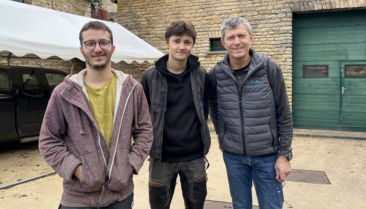 Roumier group photo