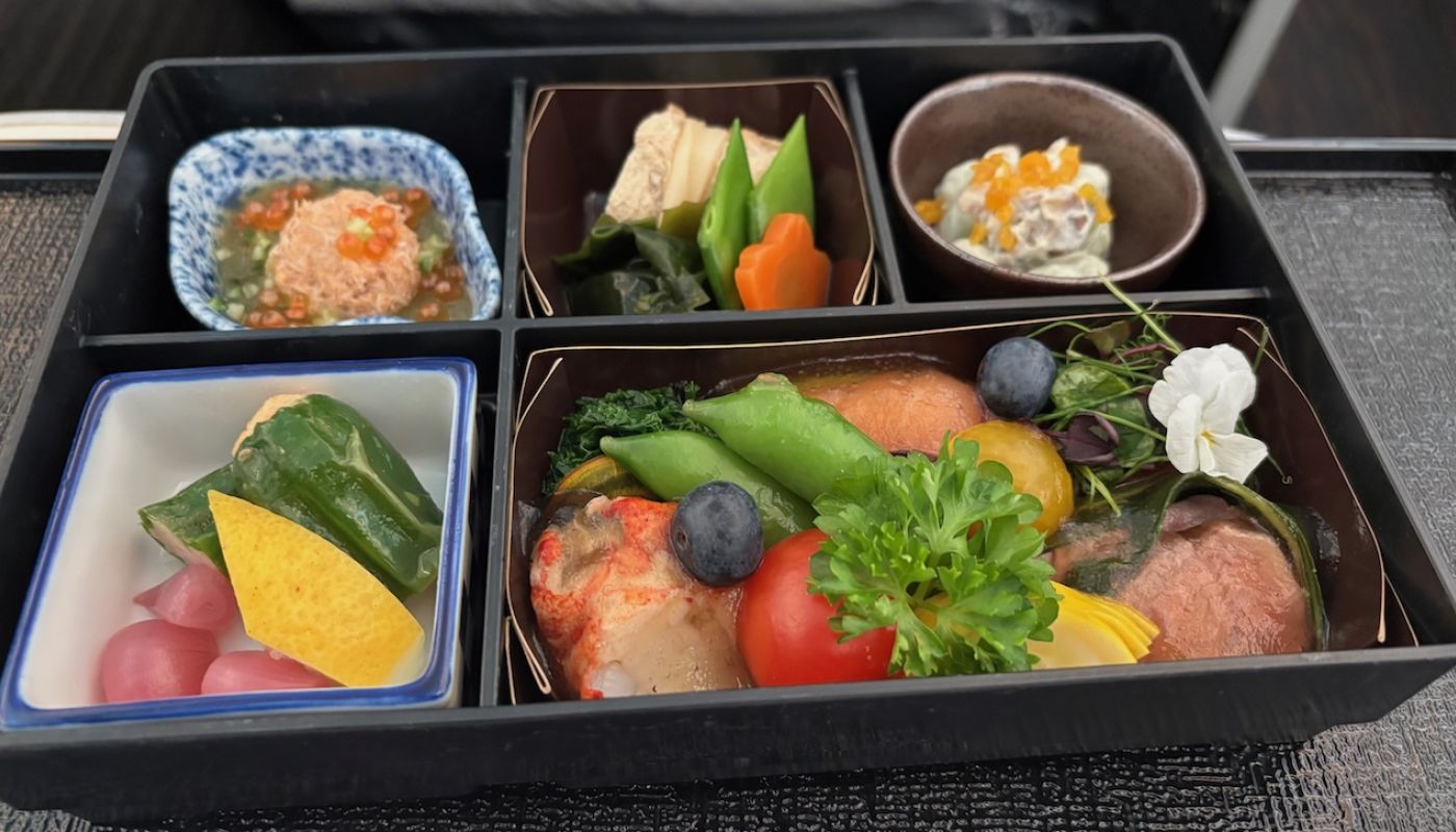JAL first course