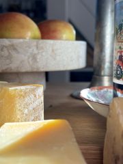 cheddars, apples and fruity red wine
