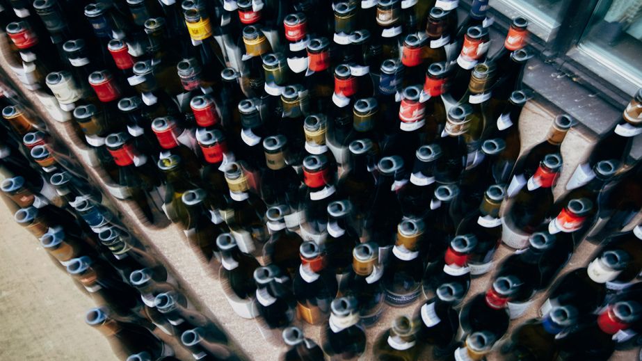 Wiesbaden 2022 bottles image VDP/Peter Bender