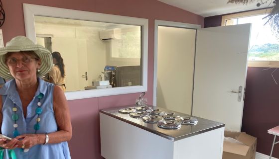 Jancis in buffalo gelateria, Corbieres countryside