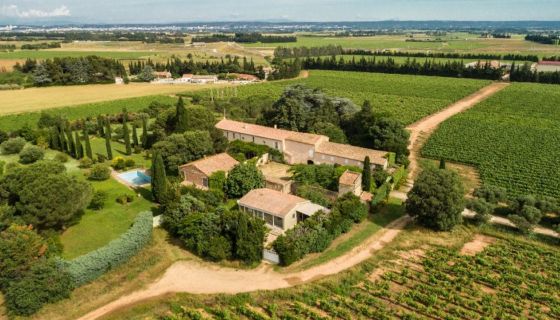 Gard wine estate for sale