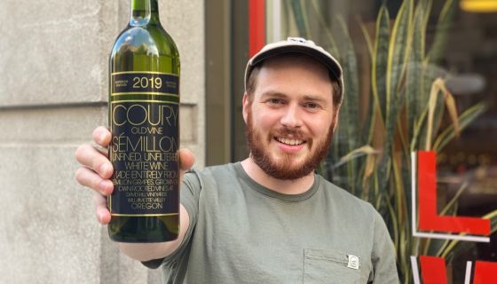 WWC21 Kopman L - Lewis Kopman with Golden Cluster Semillon