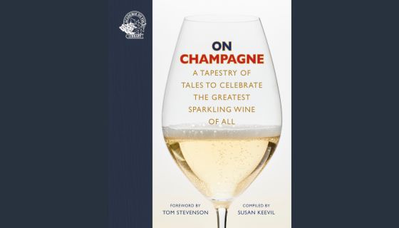 On Champagne by Academie du Vin - cover