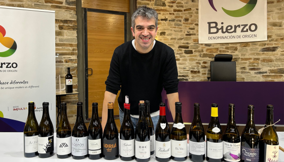 Ferran Centelles and the best bottles of his Bierzo wine tasting