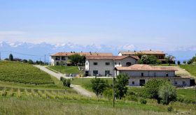 Cascina Castlet in Piemonte