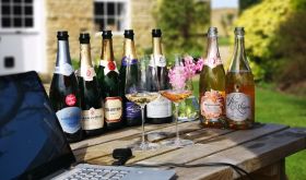 Tasting Cap Classique fizz chez Tam