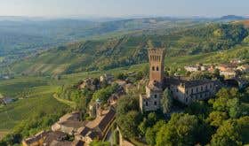 Castello Cigognola and vineyards