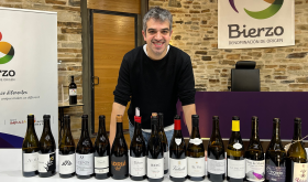 Ferran Centelles and the best bottles of his Bierzo wine tasting
