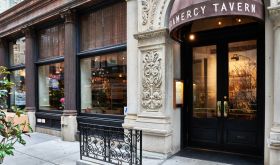 Gramercy Tavern exterior