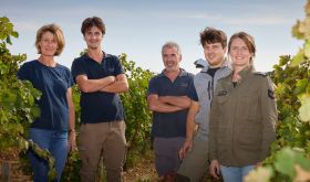 Clos du Caillou team