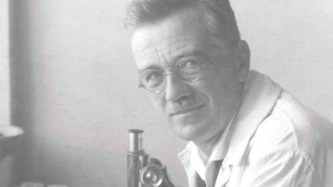 Cropped version of the Professor Zweigelt portrait in his lab