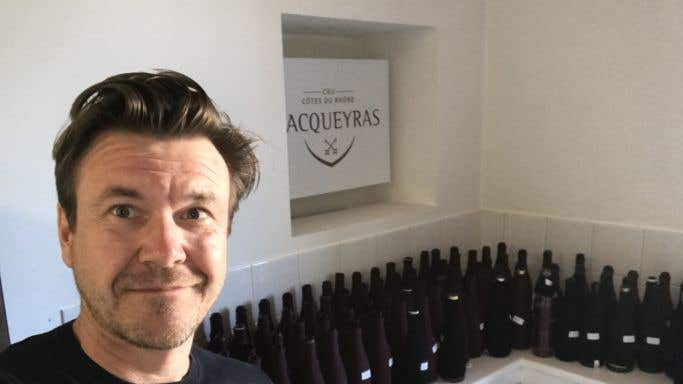 Alistair Cooper MW at the HQ of Vacqueyras for a blind tasting of 2019s