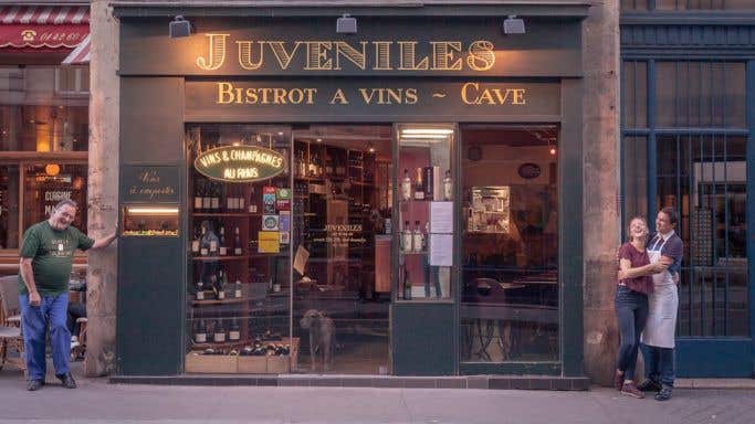 Juveniles wine bar, Paris