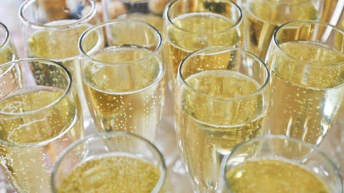 gettyimages-660557691-sparkling-wine