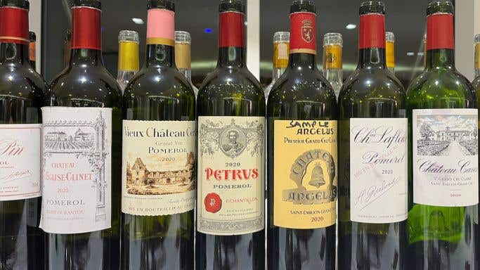 Bordeaux 2020 right-bank bottles