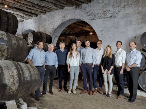 4th and 5th generations of Symingtons, port shippers