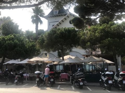 Villa Mas on the beach at S Feliu, Costa Brava