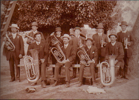 Henschke Keyneton brass band in the 1920s