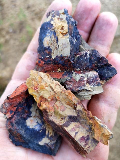 San Donato - The polychromatic schists of San Donato in Bellaria