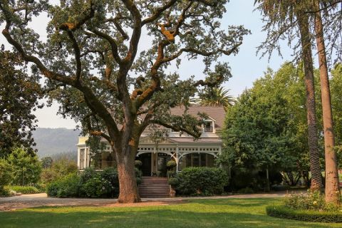 The original 19th-century farmhouse at Spottswoode