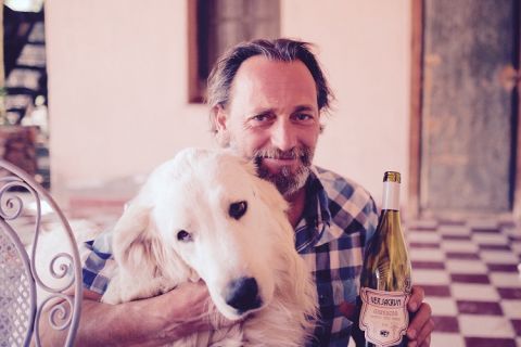 Ver Sacrum - Eduardo with one of his dogs