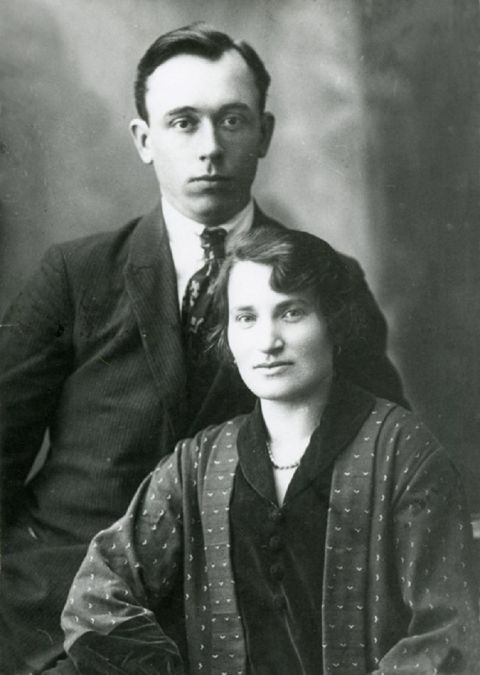 WWC21 Smith J - Konstantin and Eugenia Bartle