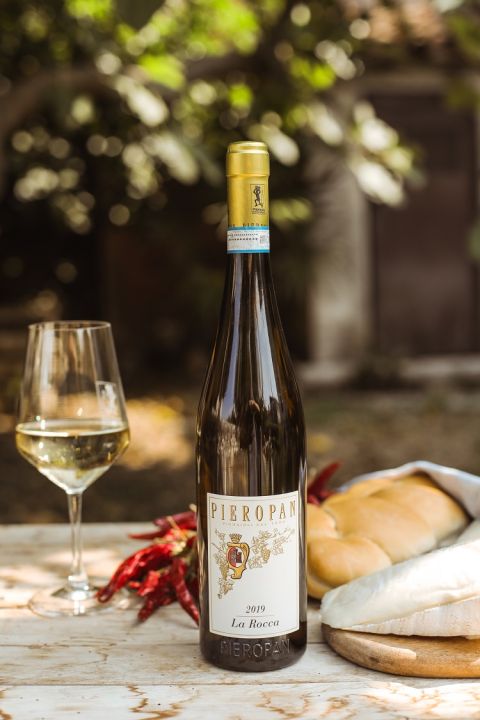 Pieropan La Rocca with food