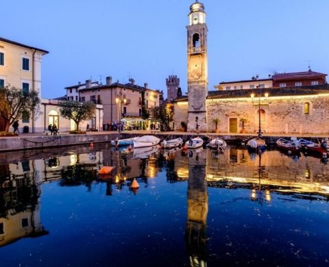 Lasize village which is surrounded by the Bardolino vineyards