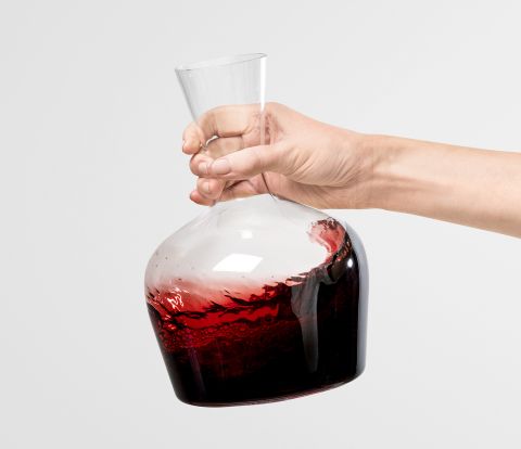 Young-wine decanter with red wine