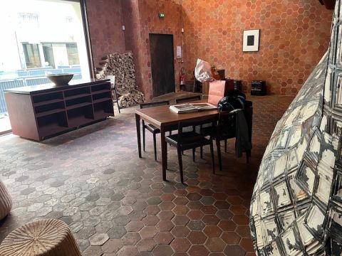 Maison entrance hall