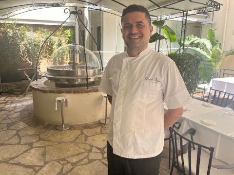 Fishalida's Garden chef