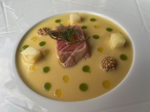 Venetian Well bonito