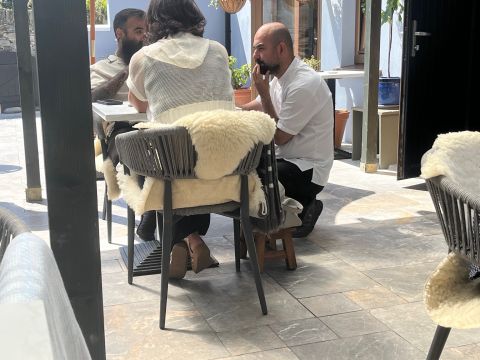 Dede with Turkish diners